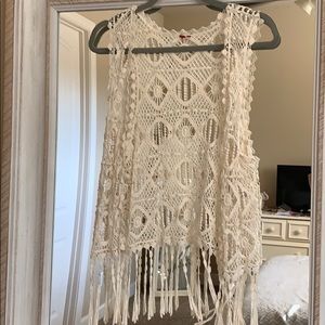 🌻3 FOR $20🌻 Lace Boho Vest
